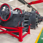 顎式破碎機(jī)正確的運(yùn)行方式和禁止返料的方案