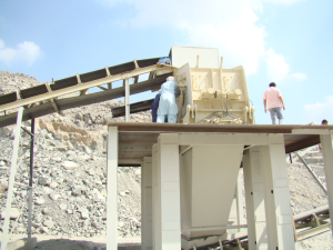 為什么要使用反擊式破碎機(jī)？有什么優(yōu)勢(shì)？